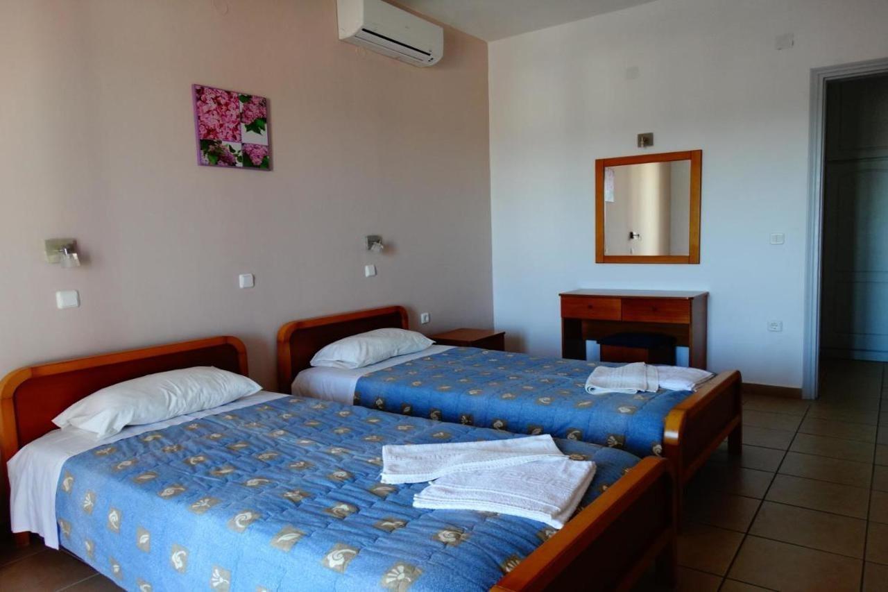Paradiso Apartments Ýpsos Eksteriør billede