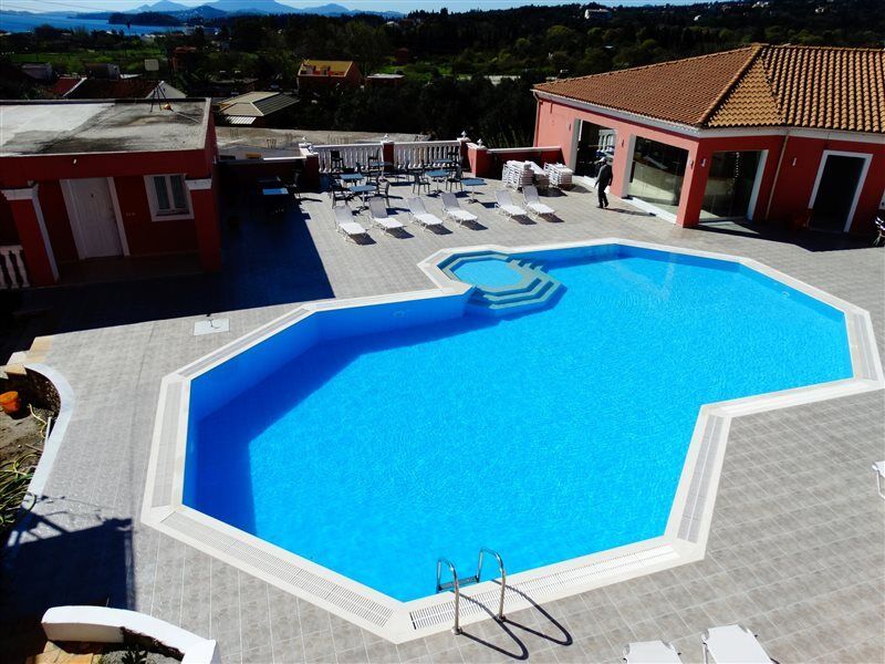 Paradiso Apartments Ýpsos Eksteriør billede